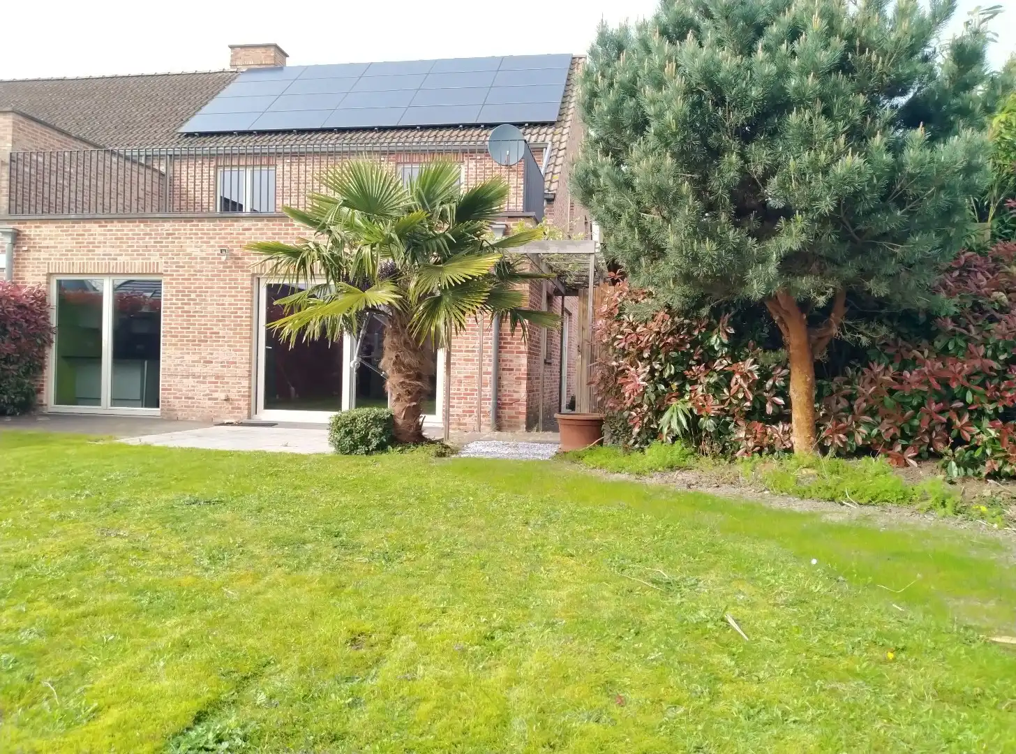 Ruime 3-gevelwoning met tuin foto 20