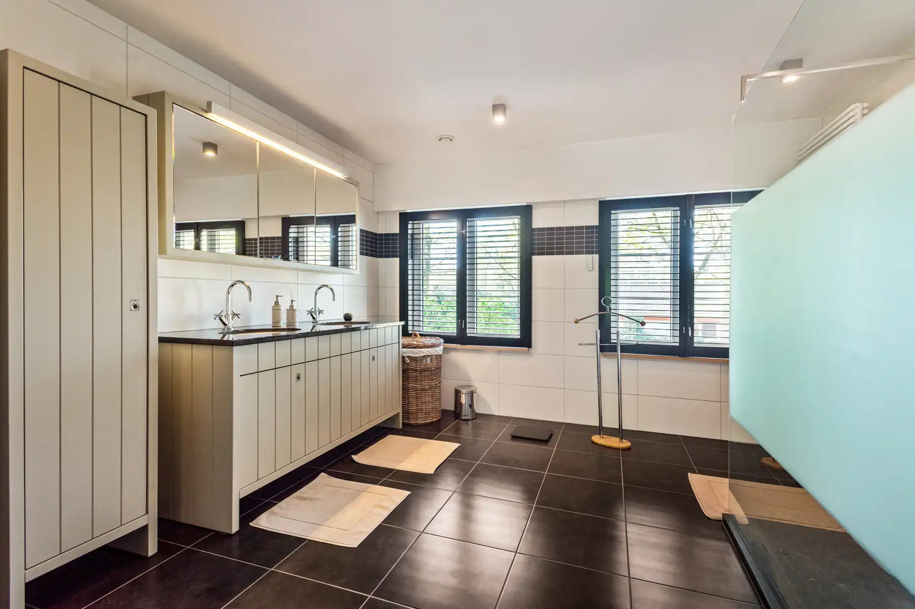 Ruime villa 570 m² met zwembad op 1575 m²  foto 33