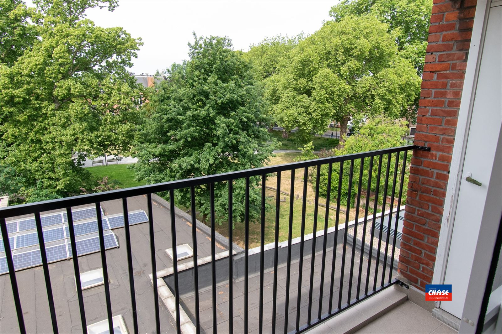 Appartement met 2 slaapkamers + terras foto 12