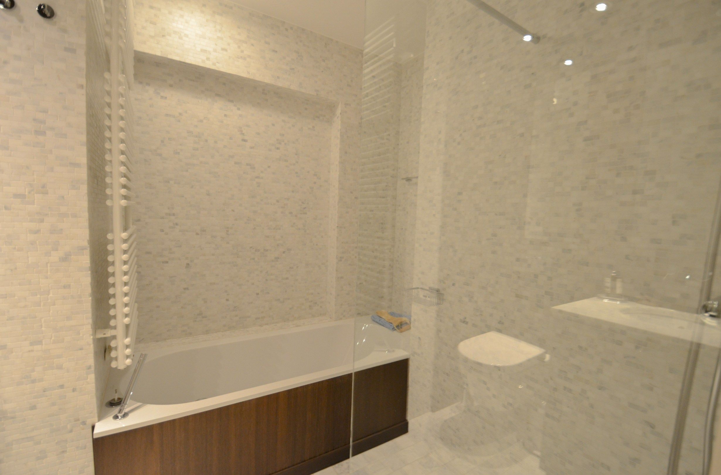 Lichtrijk hoekappartement met ruime terrassen gelegen in een klein residentie. foto 16