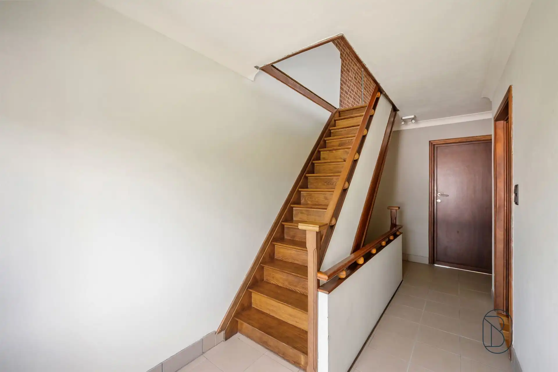 Perfect onderhouden woning met mooie tuin! foto 17