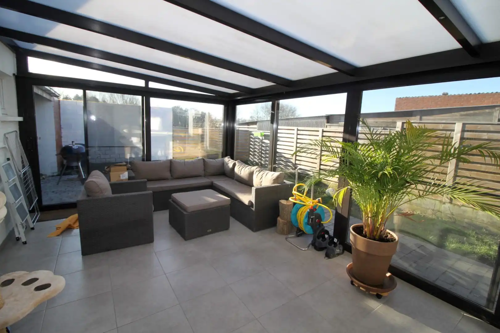 Volledig gerenoveerde woning nabij het centrum van Kortemark foto 7