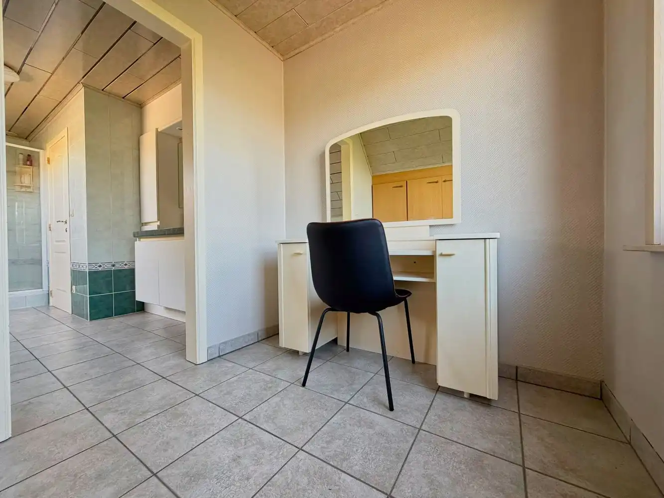 Alleenstaande woning (3 slpks) + tuin met landelijk verzicht foto 7