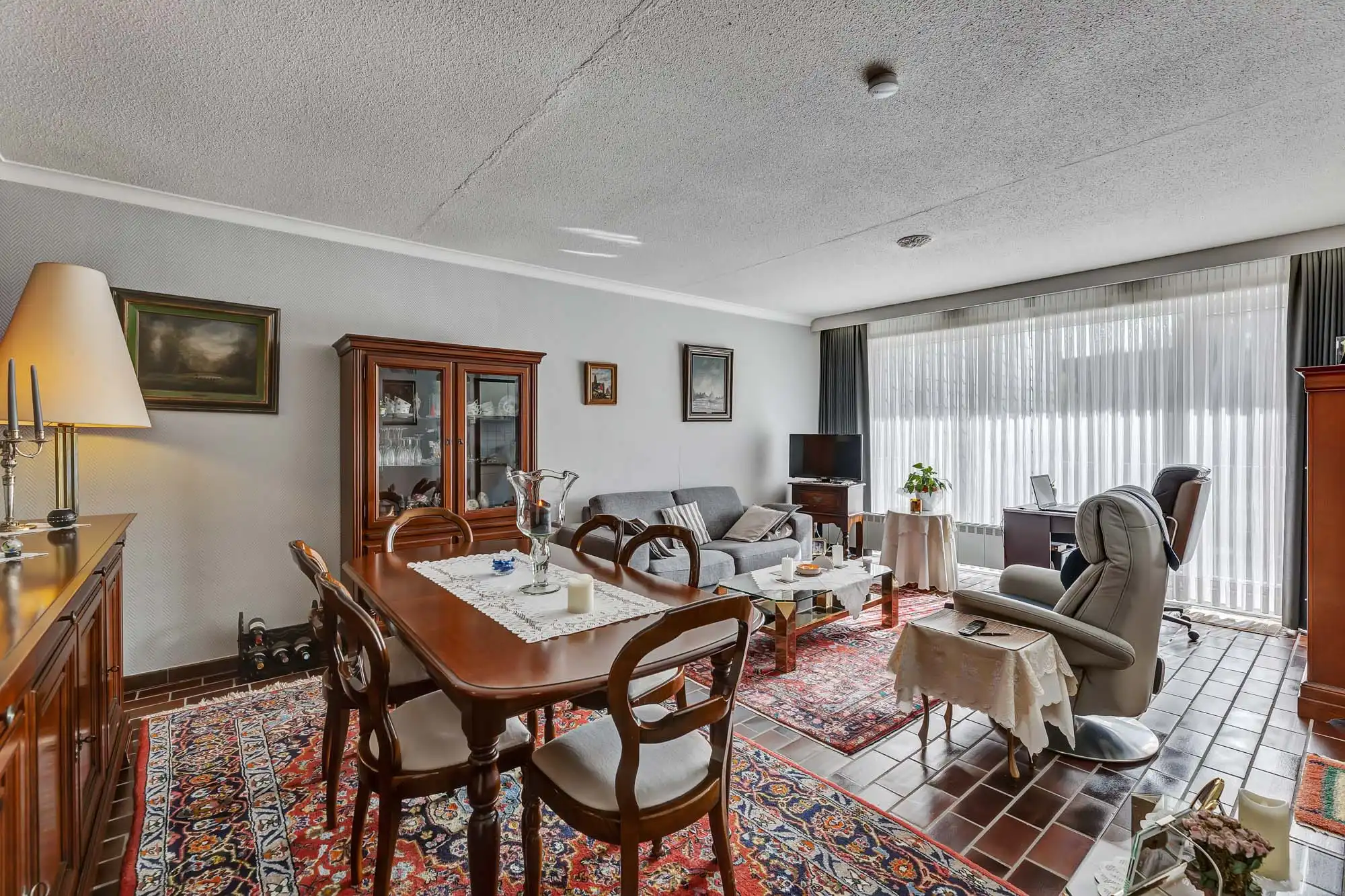 Opbrengsteigendom met 5 entiteiten en garageboxen in Aalst foto 14