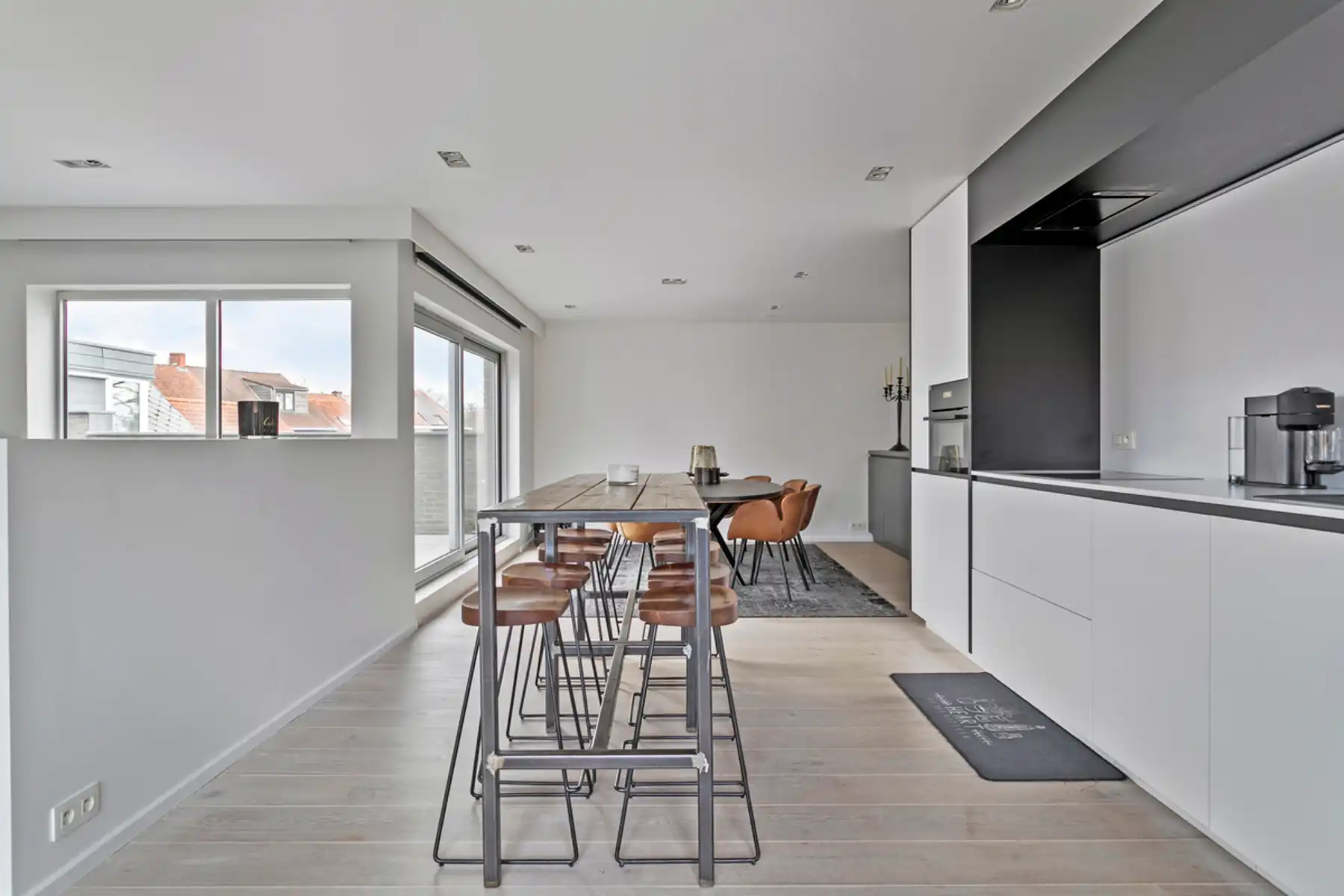 Woning met commerciële ruimte in het centrum van Aalter! foto 6