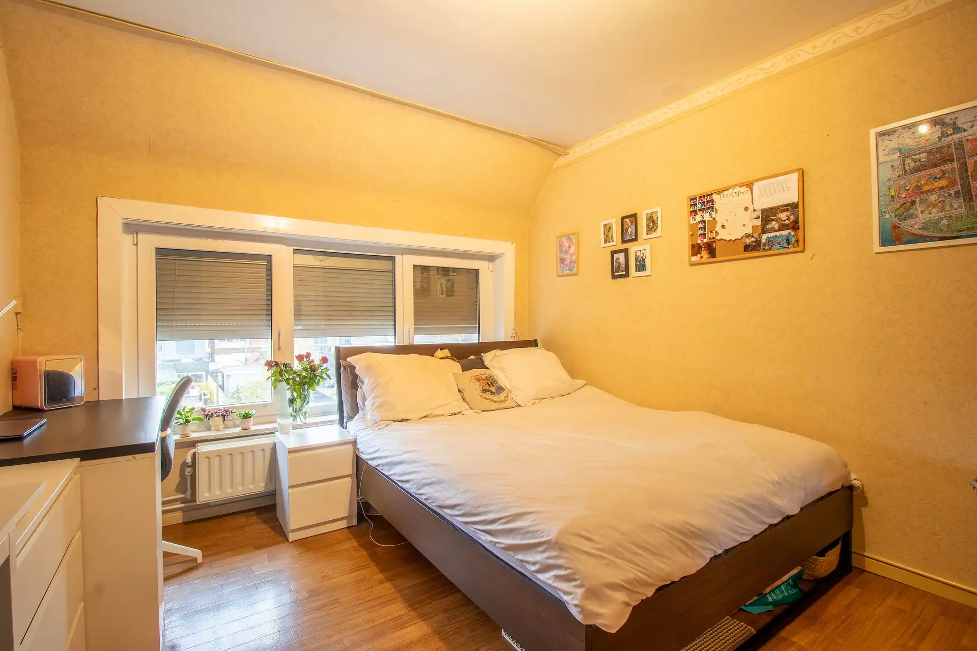 Bel-etage woning met zes slaapkamers en tuin foto 10