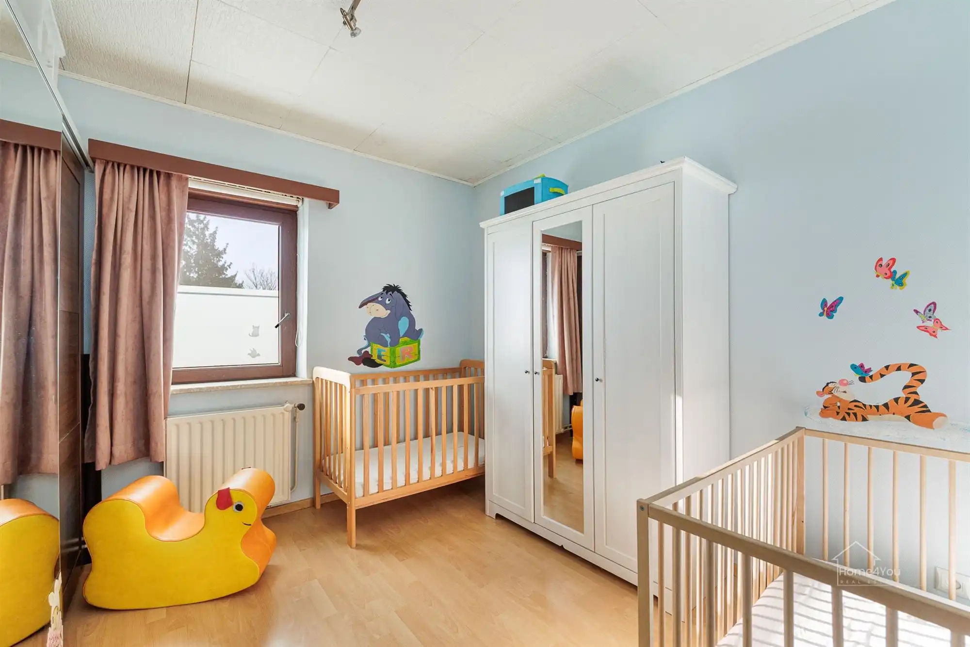 Ruime gezinswoning met 5 slaapkamers en tuin foto 22