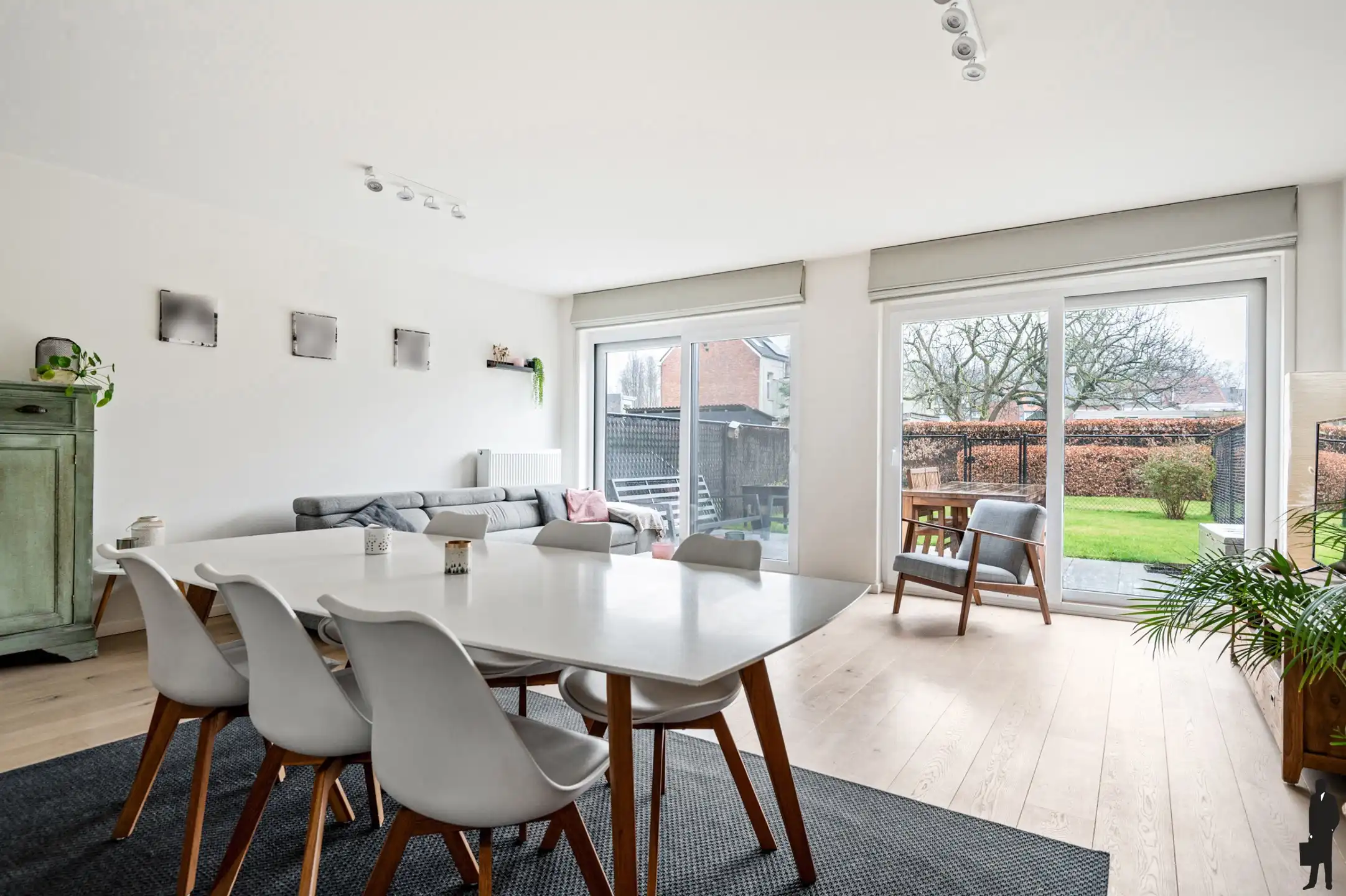 Instapklare woning met 4 slpks, ZO tuin en dubbele garagebox foto 7