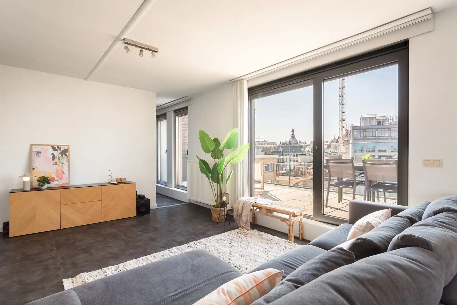 Penthouse met ruime terrassen en prachtige zichten!  foto 12