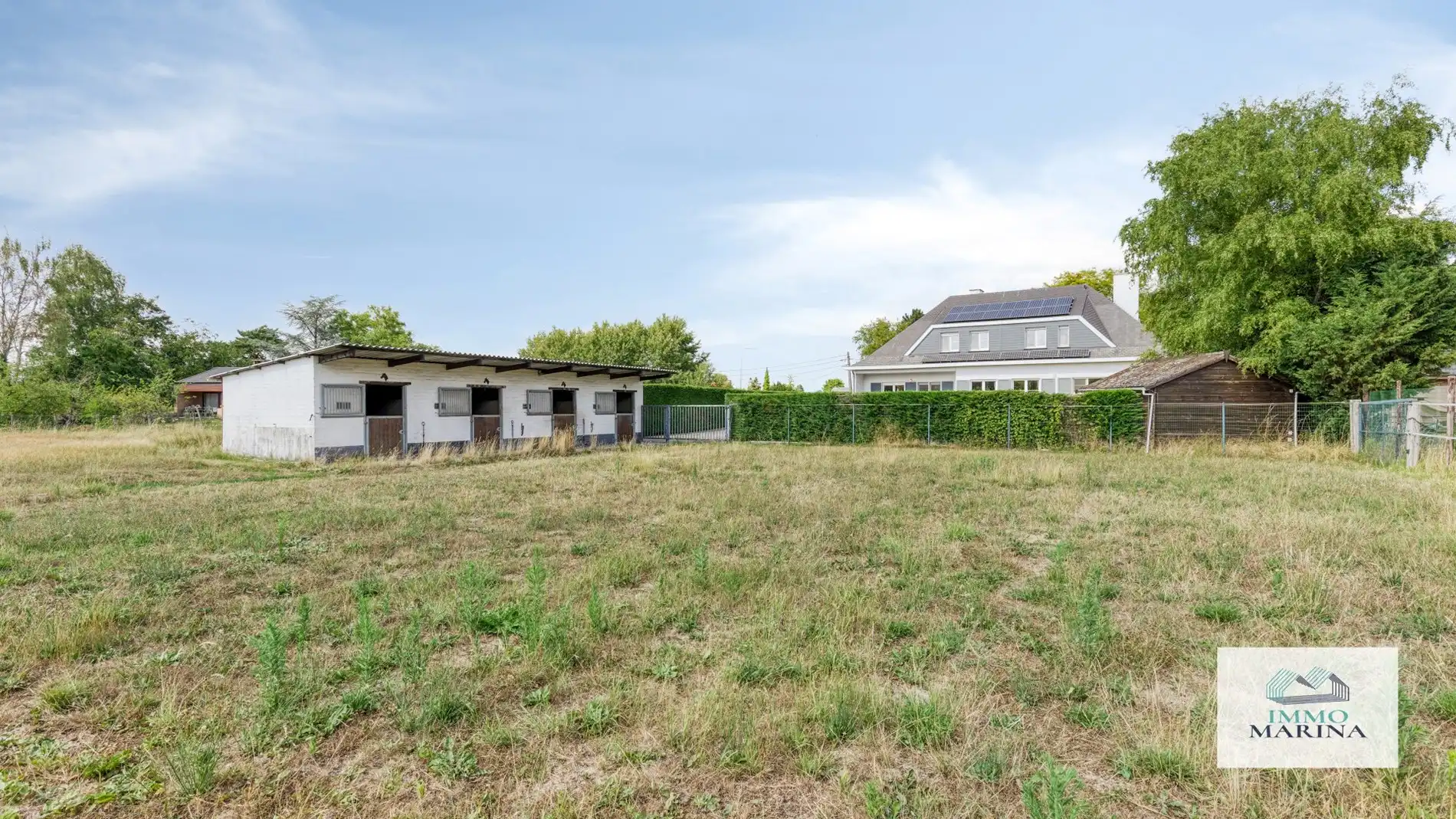EXCLUSIEVE VILLA OP 6.530M² MET ZWEMBAD EN 4 SLPKS foto 25