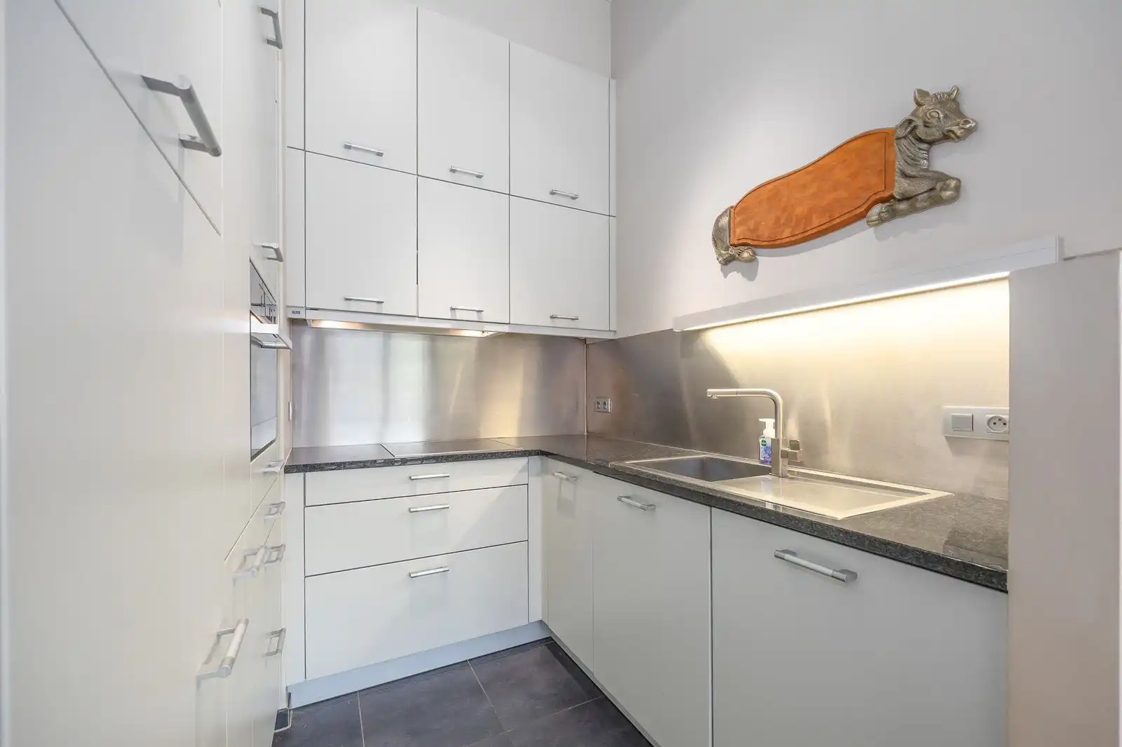 Schitterend, modern afgewerkt appartement op toplocatie aan de Wellington Golf in Oostende foto 6