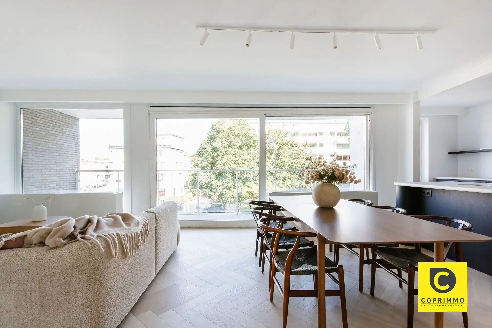 Prachtig 3 slaapkamer appartement foto 4