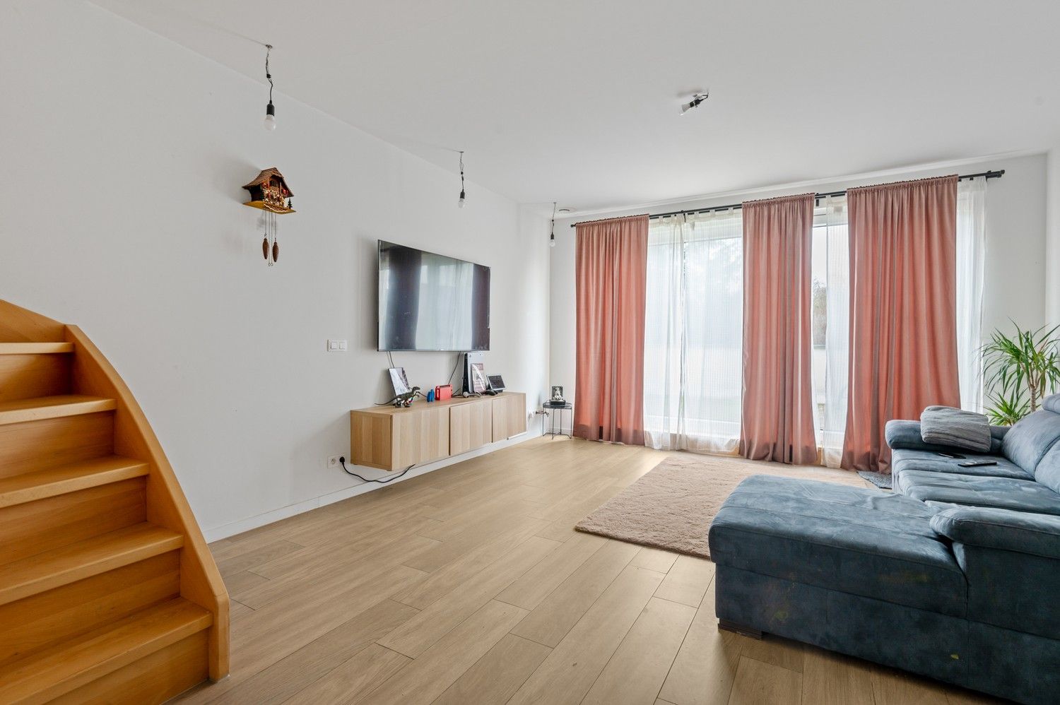 Duplex appartement met 2 slaapkamers en autostaanplaats te Wijnegem! foto 6