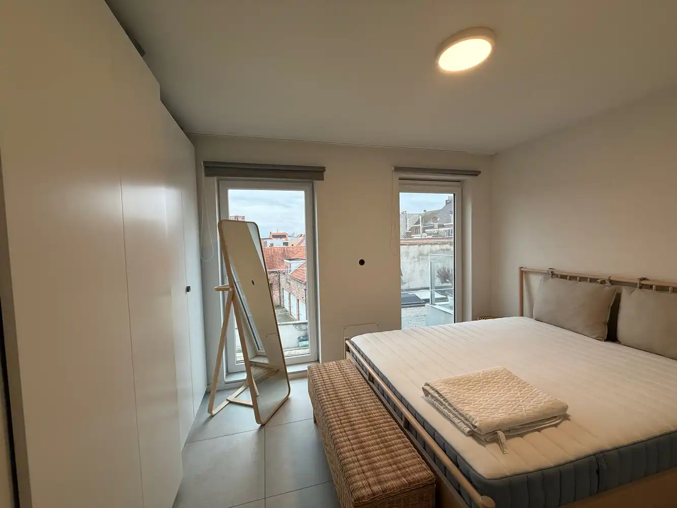 Recent en lichtrijk appartement met ruim terras foto 9