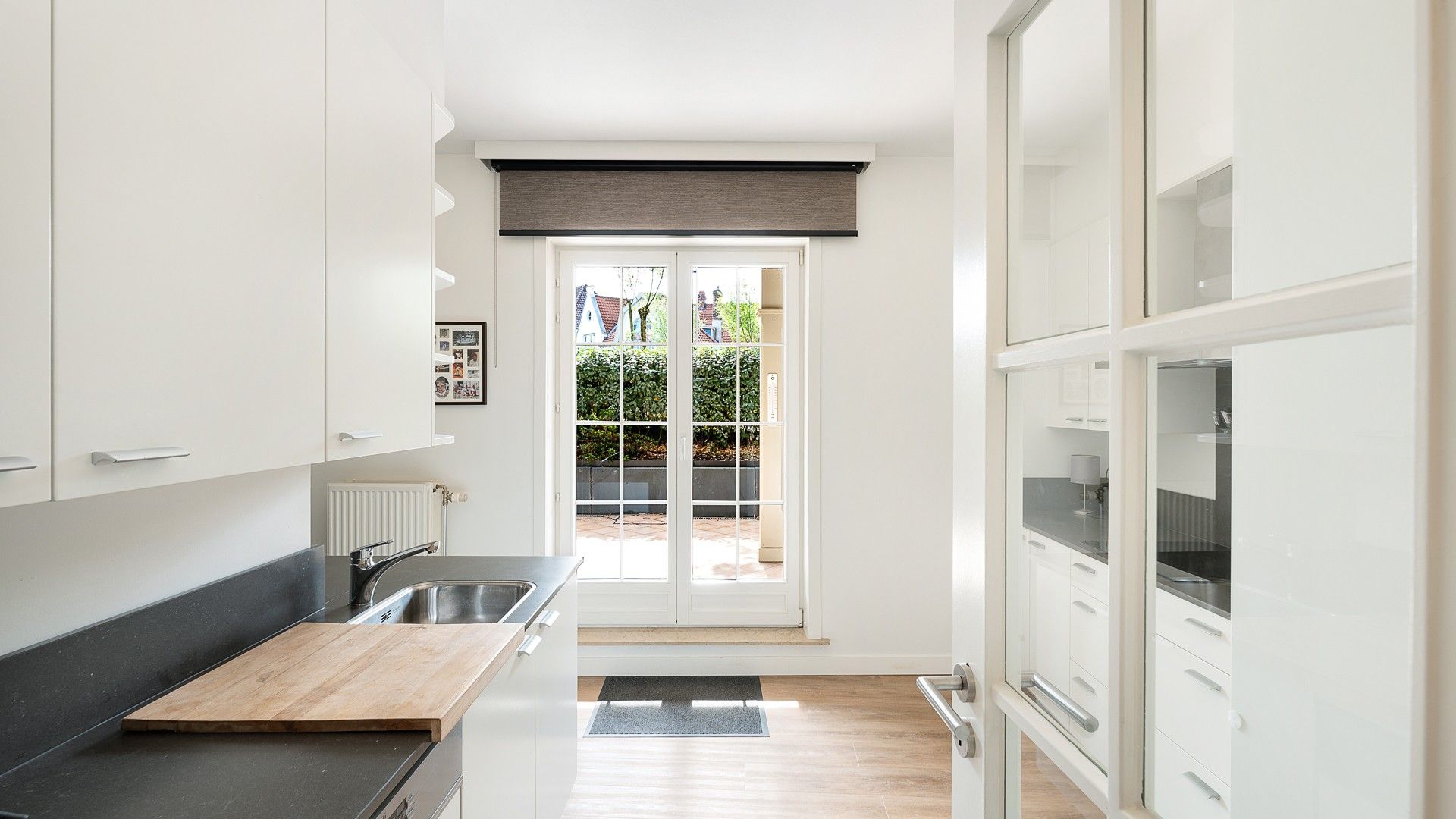 Heel ruim appartement van 165m² in de villaresidentie Elysée vlakbij het strand en het Albertplein, hartje Zoute. foto 14