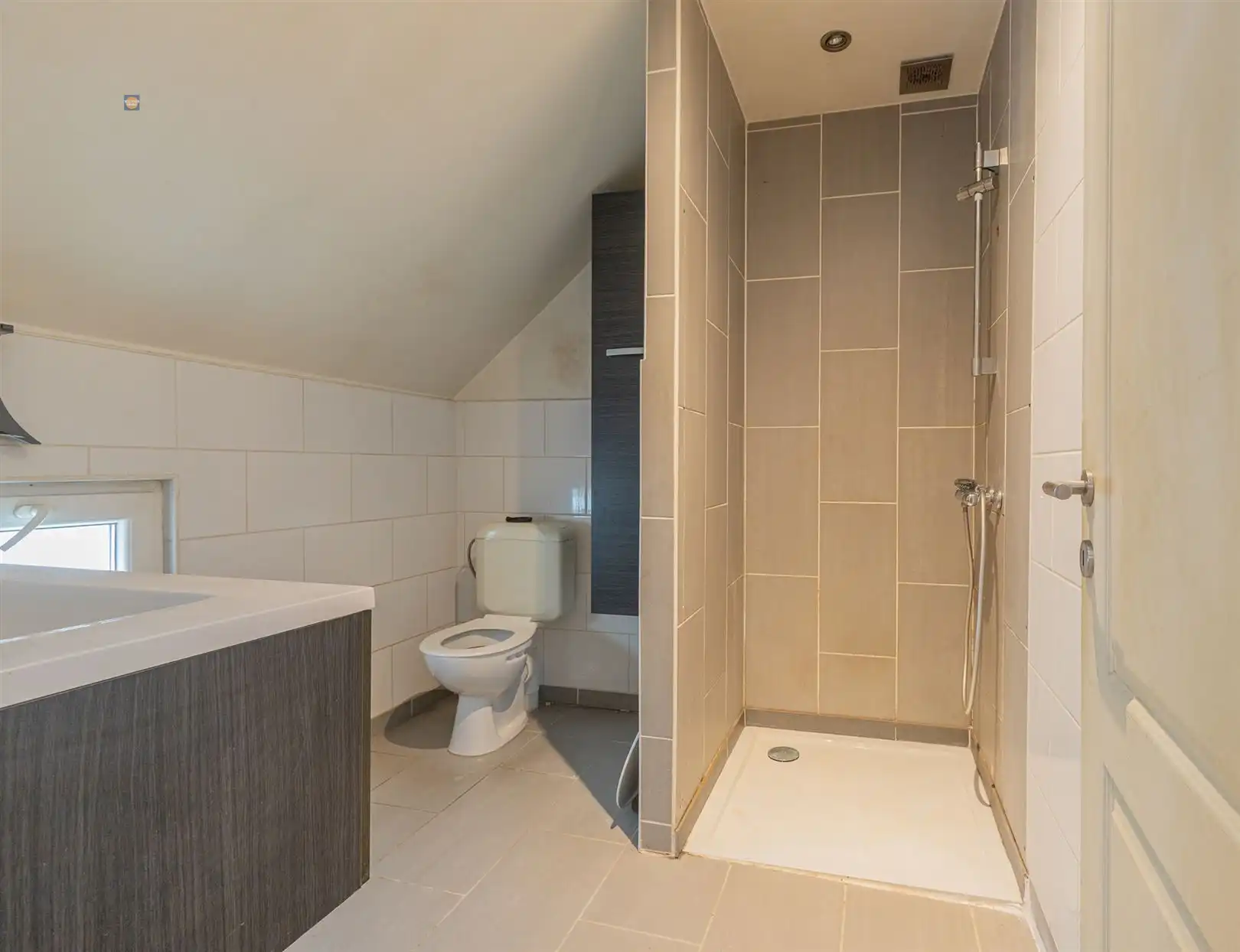 Gezellige éénslaapkamerwoning met garage in rustige omgeving foto 11