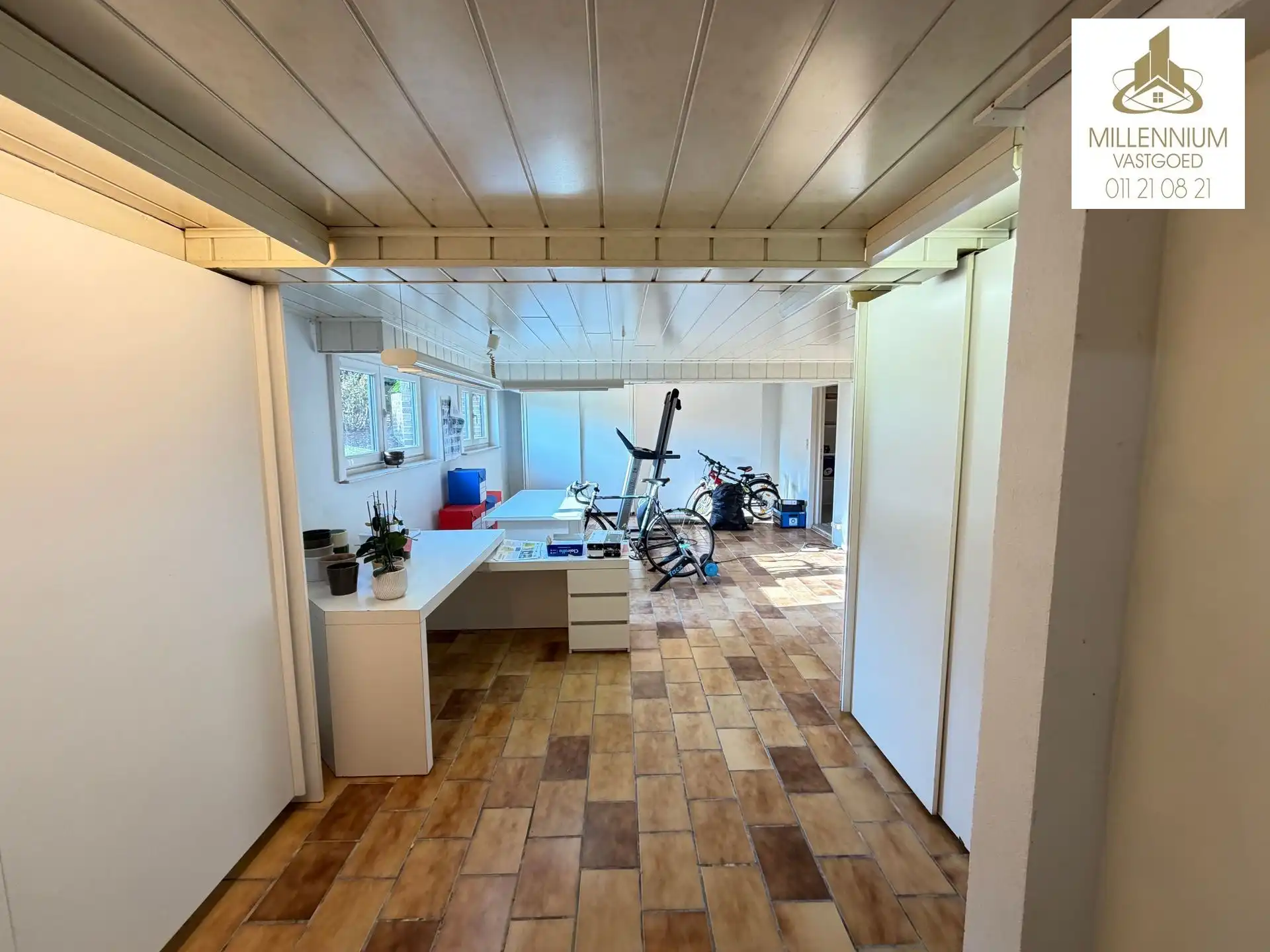 Royale villa met 4 slpk Diepenbeek foto 36