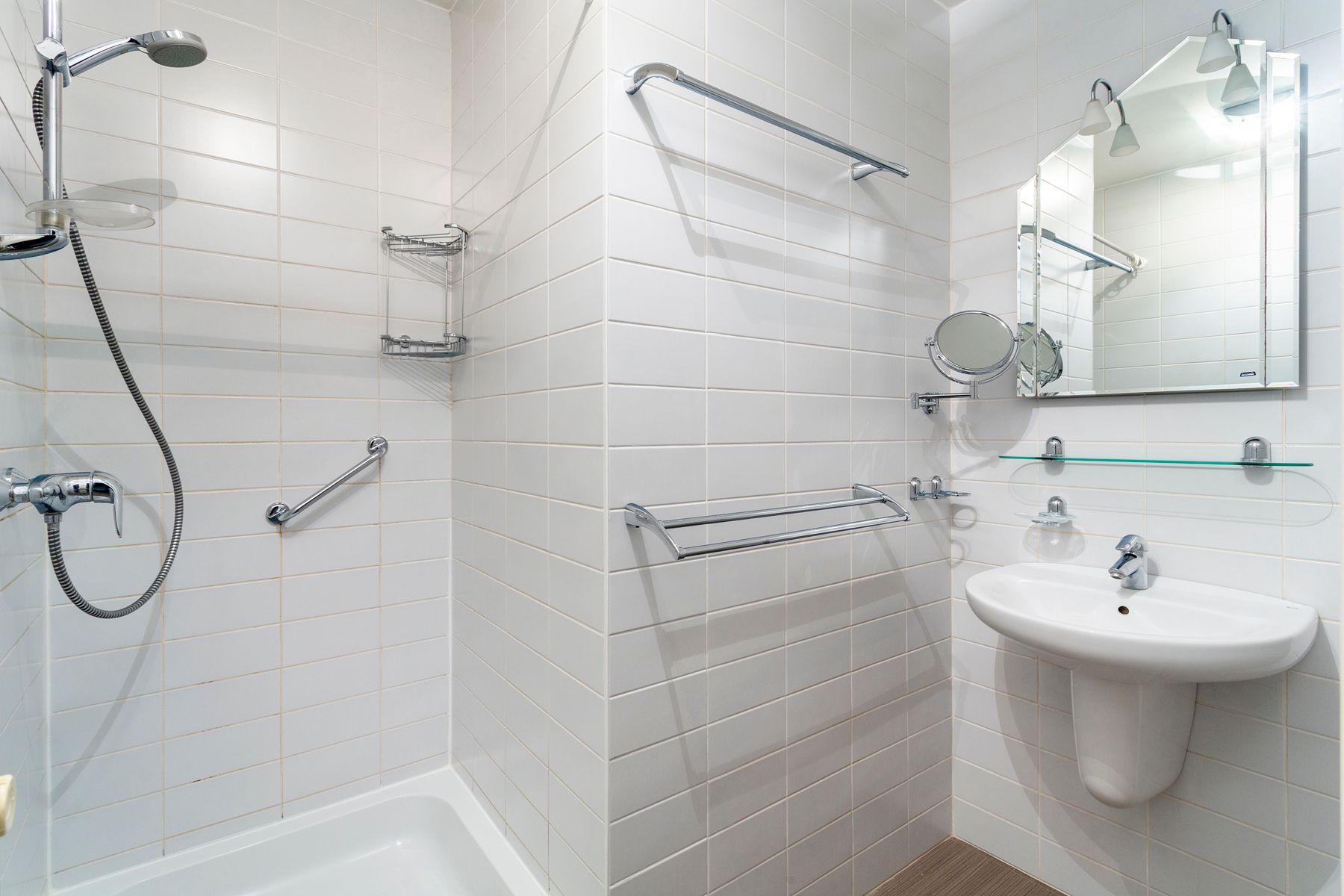 Ruim appartement met terras op toplocatie in Berchem foto 9