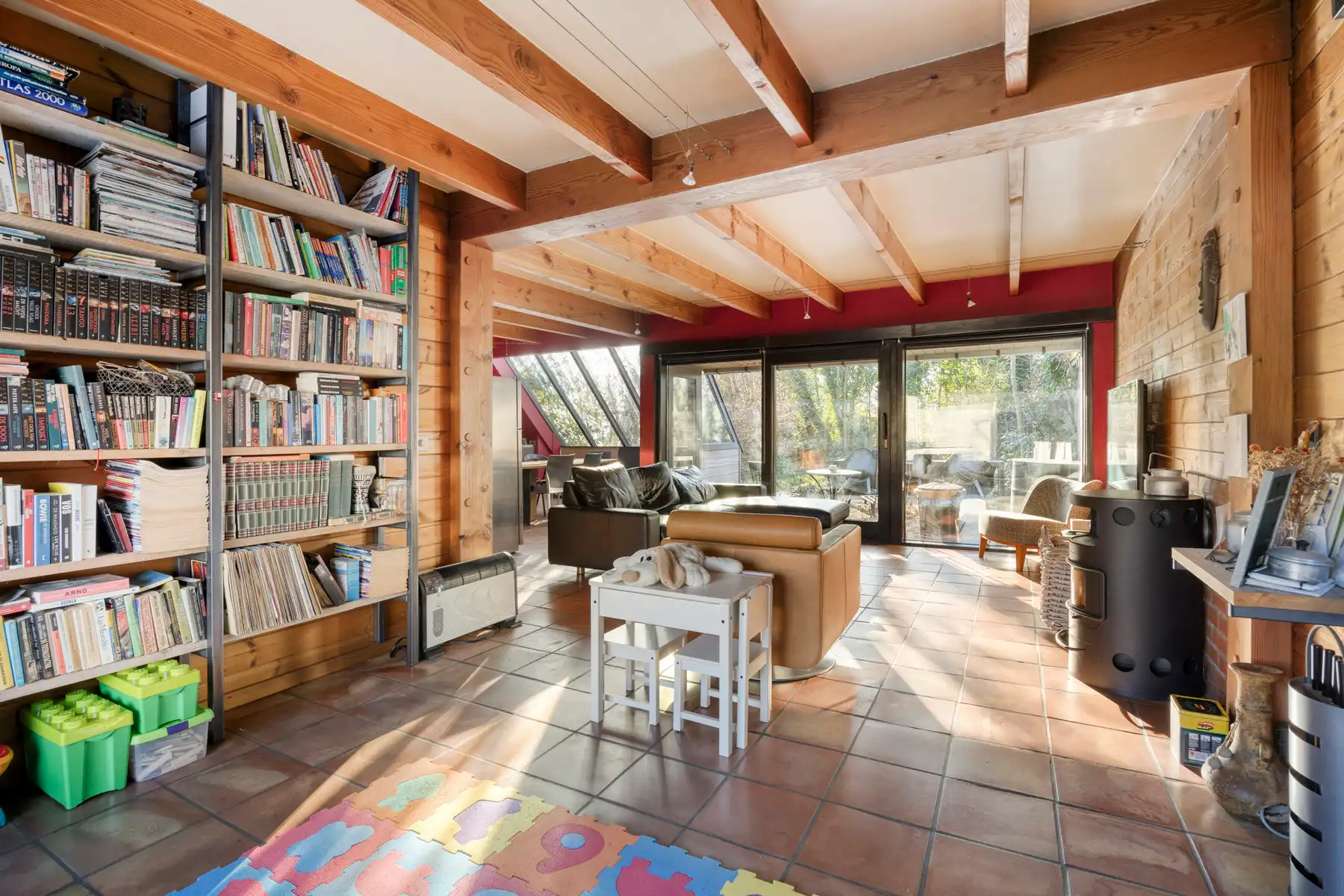 Charmante woning met zuidgerichte tuin op rustige ligging foto 4