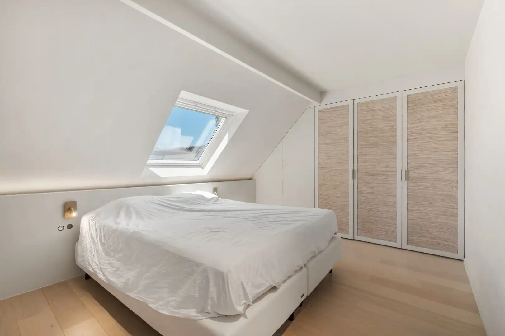 Exclusief gerenoveerde villa in een rustige doodlopende straat nabij het centrum van Knokke foto 14