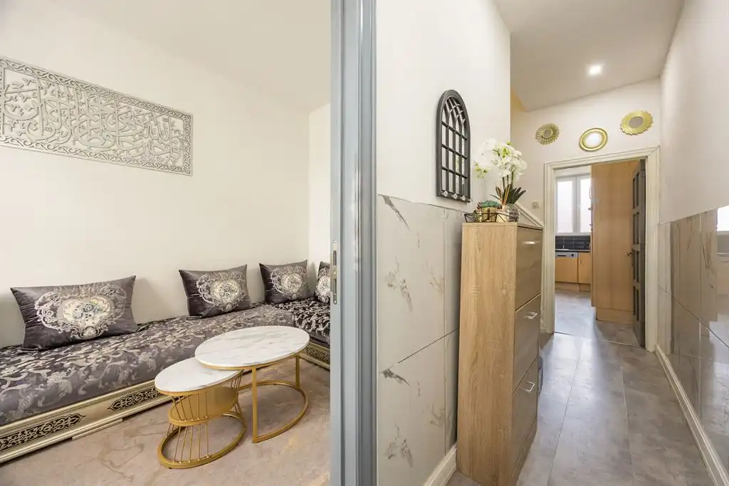 Riante te renoveren woning  foto 3