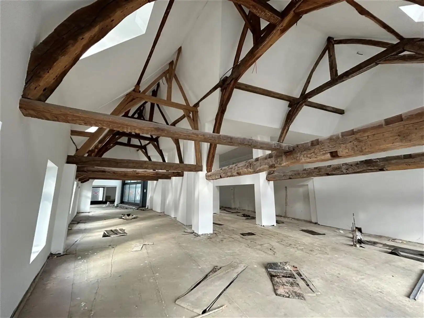 Kantoorgebouw foto 7