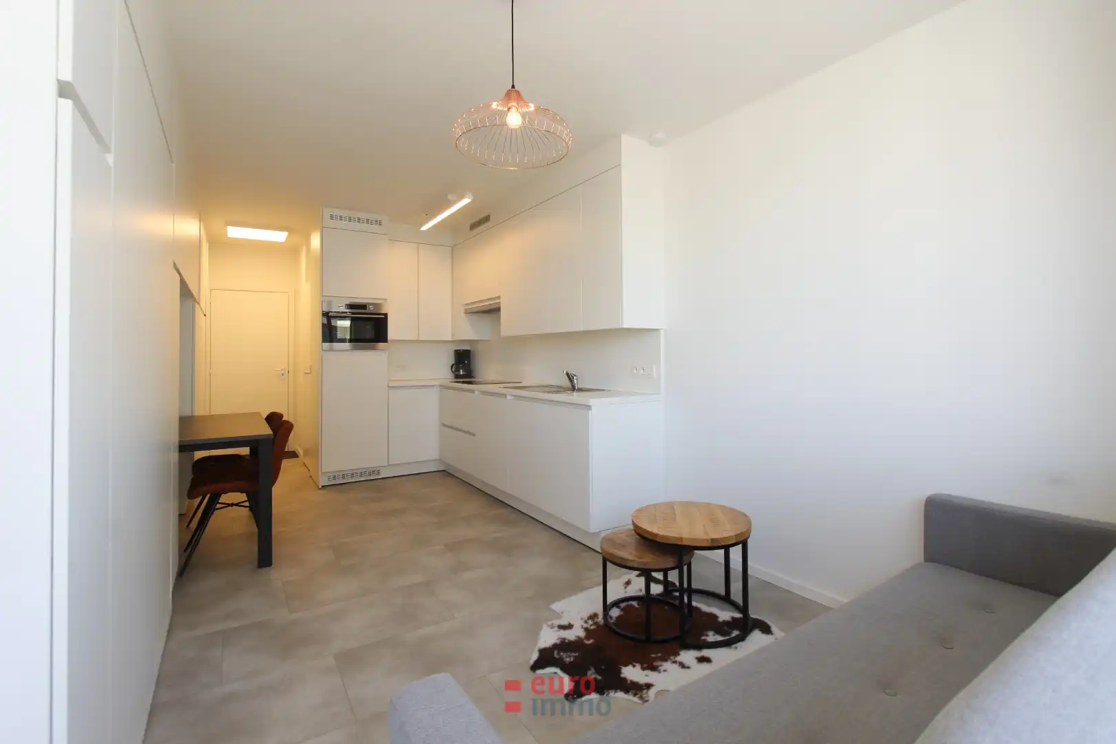 Leuke verhuurde studio met zuidwest-oriëntatie foto {{pictureIndex}}