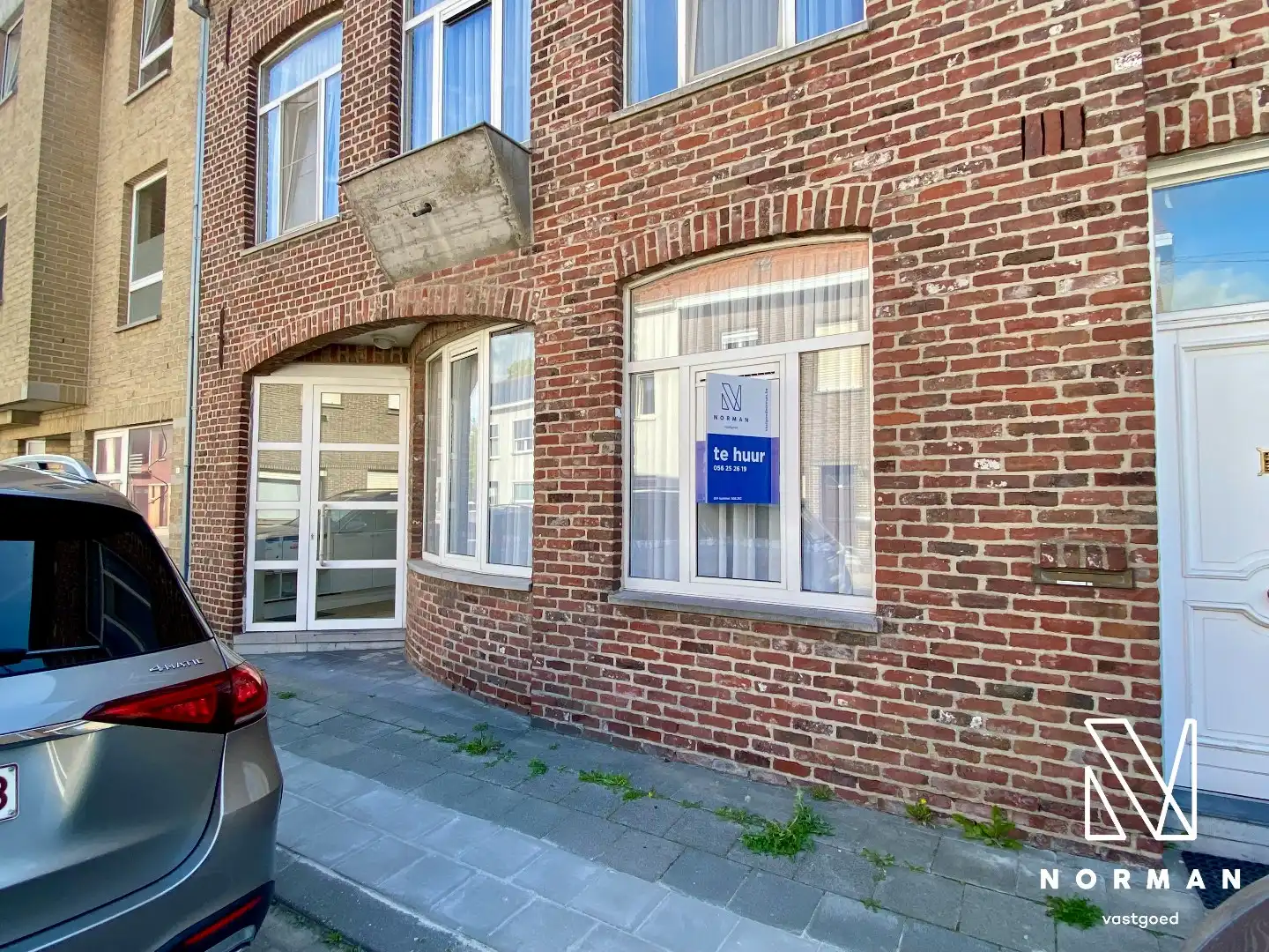 Gelijkvloers appartement met 2 slaapkamer, terras en garage in centrum van Gullegem foto 13