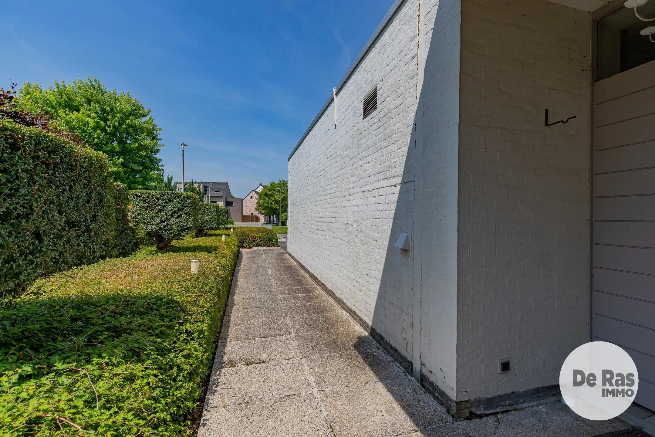MASSEMEN -  Goed onderhouden bungalow op een rustige locatie foto 6