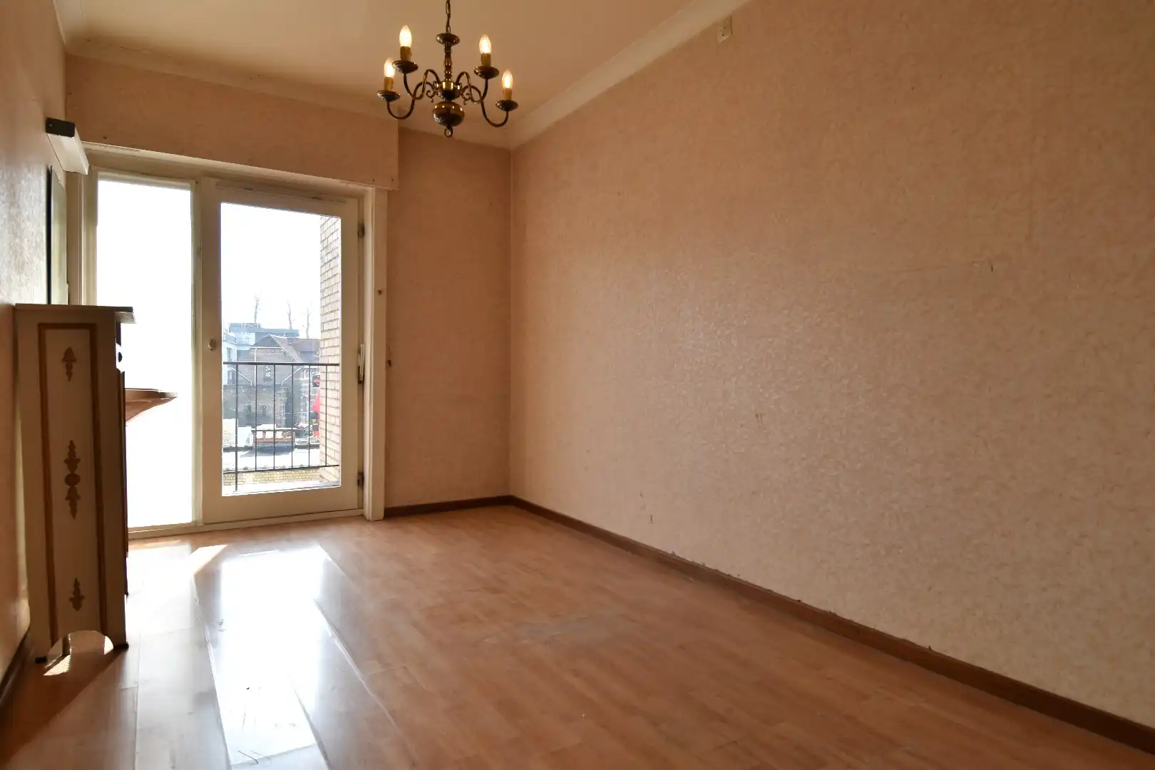 Gezellig centrum appartement met 3 slaapkamers, zonnig terras, kelderberging én garage te koop in Kortrijk foto 8