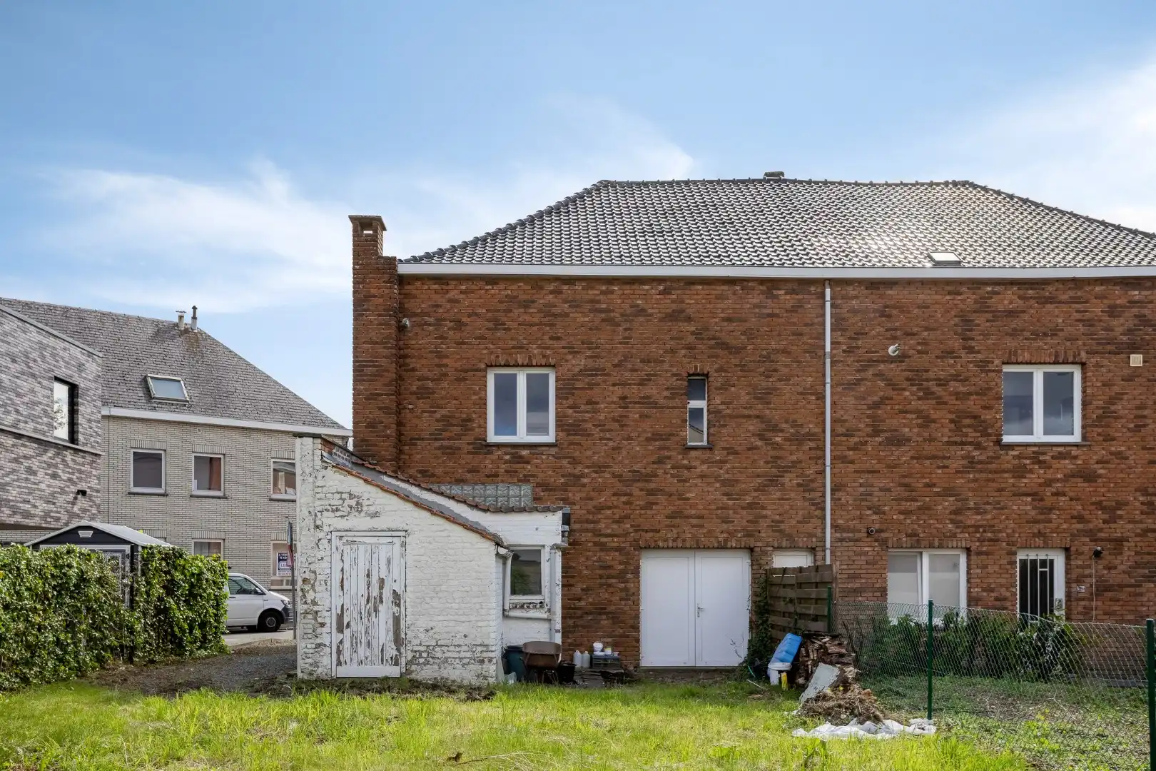TE RENOVEREN WONING met 2/3/4 slaapkamers en tuin – 1640 SINT-GENESIUS-RODE foto 2