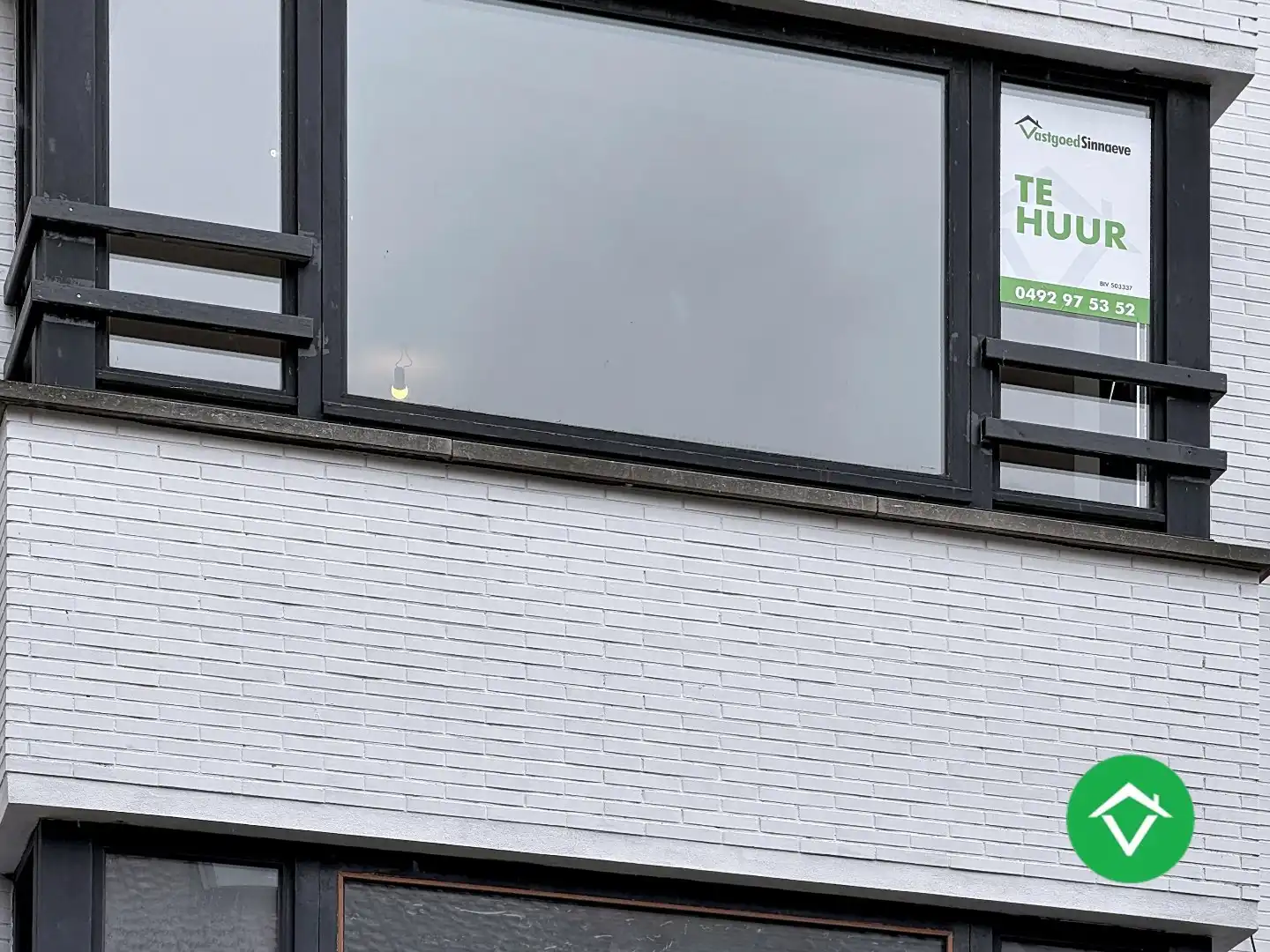 Recent gerenoveerd instapklaar appartement met 2 slaapkamers en terras in Oostende foto 2