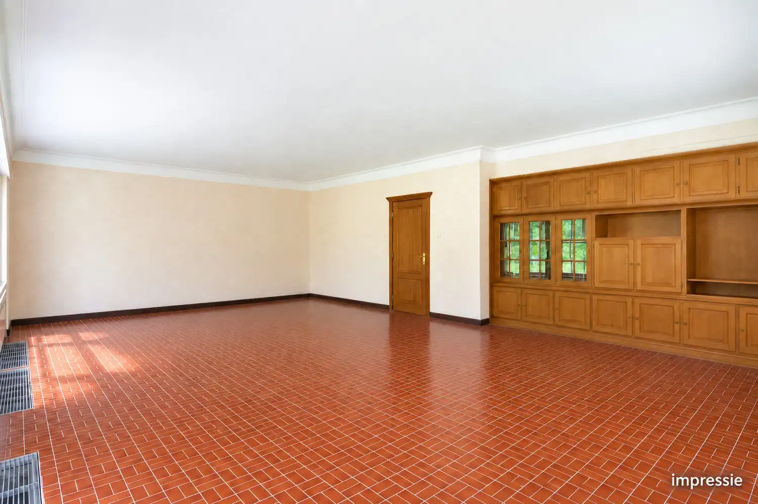 Ruime woning met 4 slaapkamers op een riant perceel te Schoten! foto 9