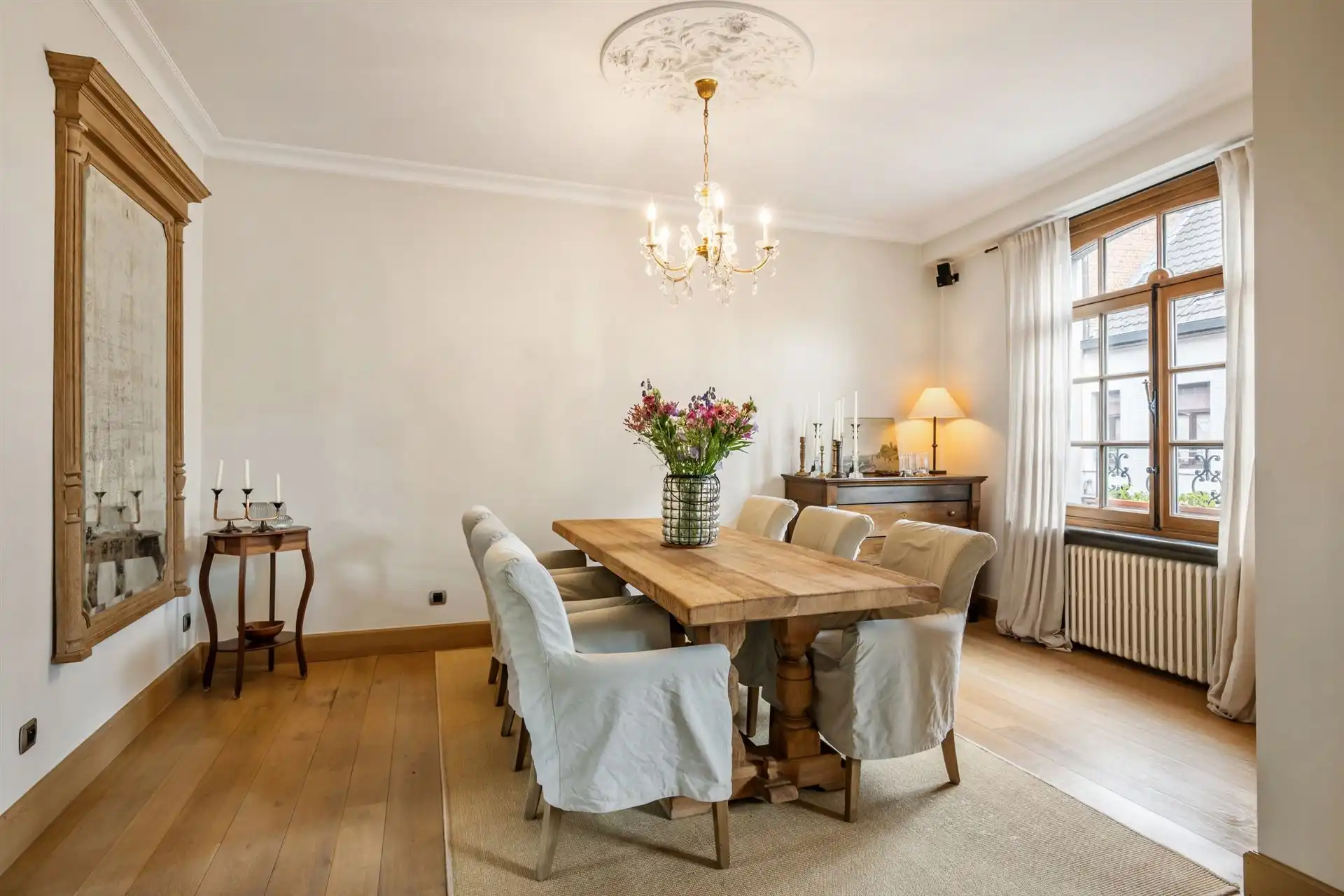 Statige herenwoning met stadstuin en praktijkmogelijkheden foto 6