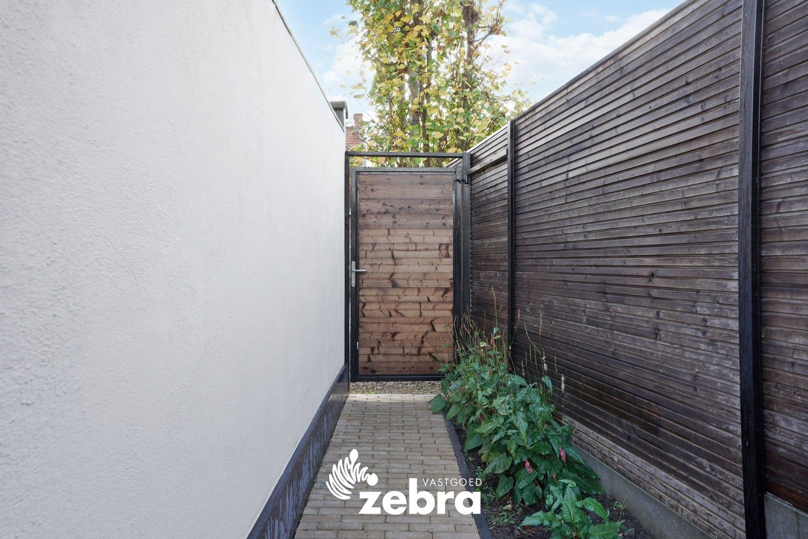 Instapklare gerenoveerde woning met tuin en dakterras te centrum Moorsele! foto 30