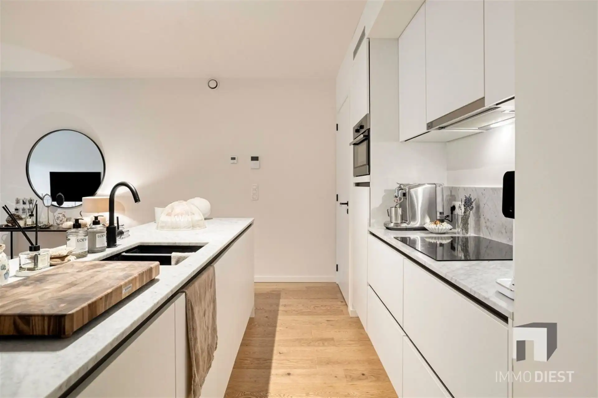 Gelijkvloers appartement met 3 slaapkamers, 2 terrassen en parking foto 8