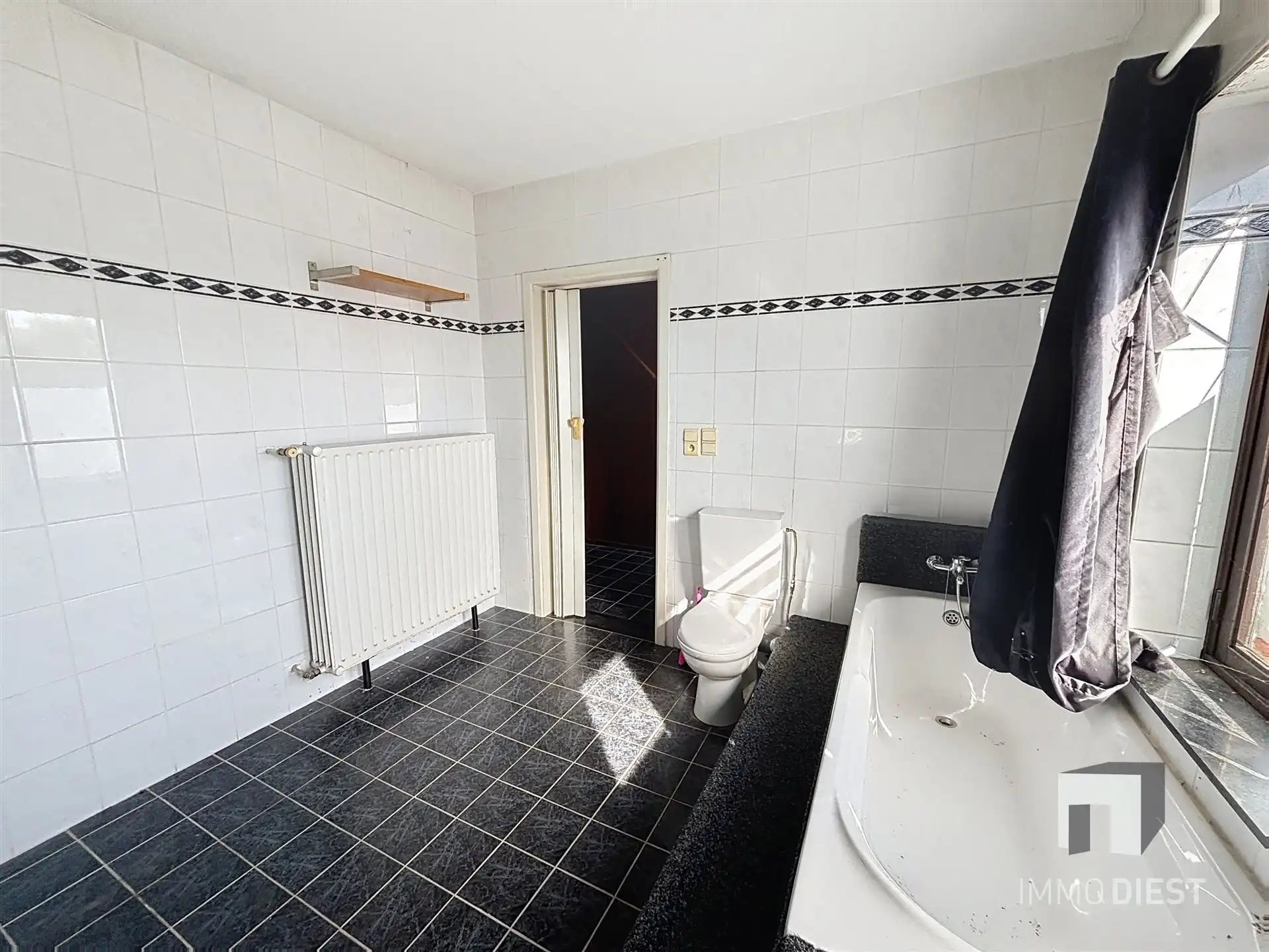 Handelshuis in het centrum van Ham op 5,83are foto 34