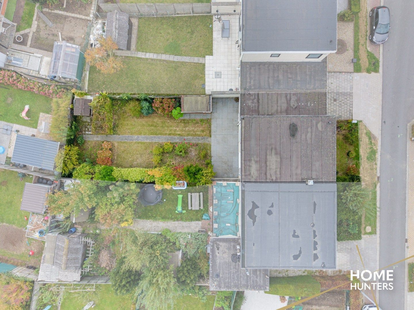 Rijwoning met garage en ruime tuin in Zwevegem foto 20