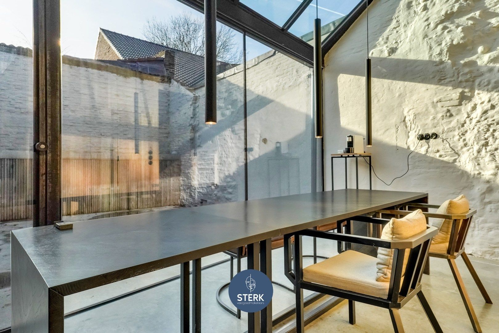 AUTHENTIEKE WONING MET 2 SLPKS IN HET HISTORISCH CENTRUM VAN OUD-REKEM ! foto 11