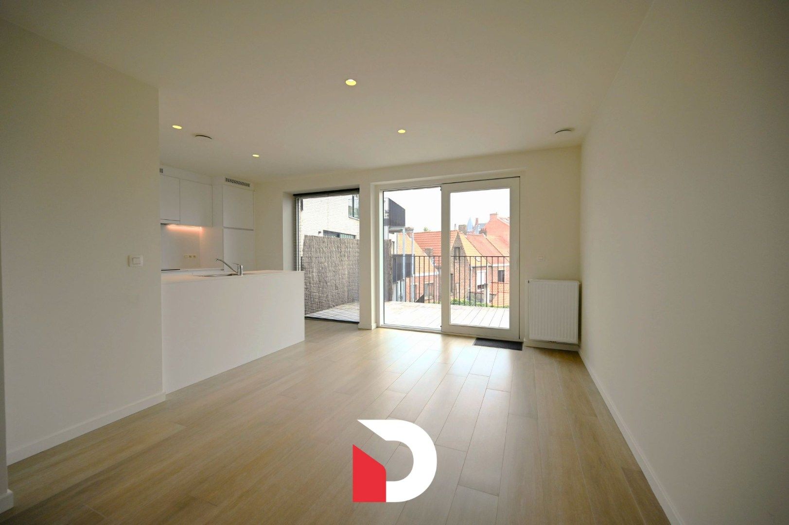 Instapklaar appartement met 2 slk label A en ruim terras centrum Brugge foto 9