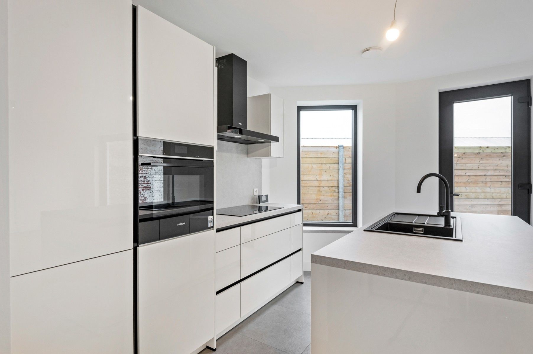 Hedendaags en energiezuinig wonen met prachtig uitzicht foto 6