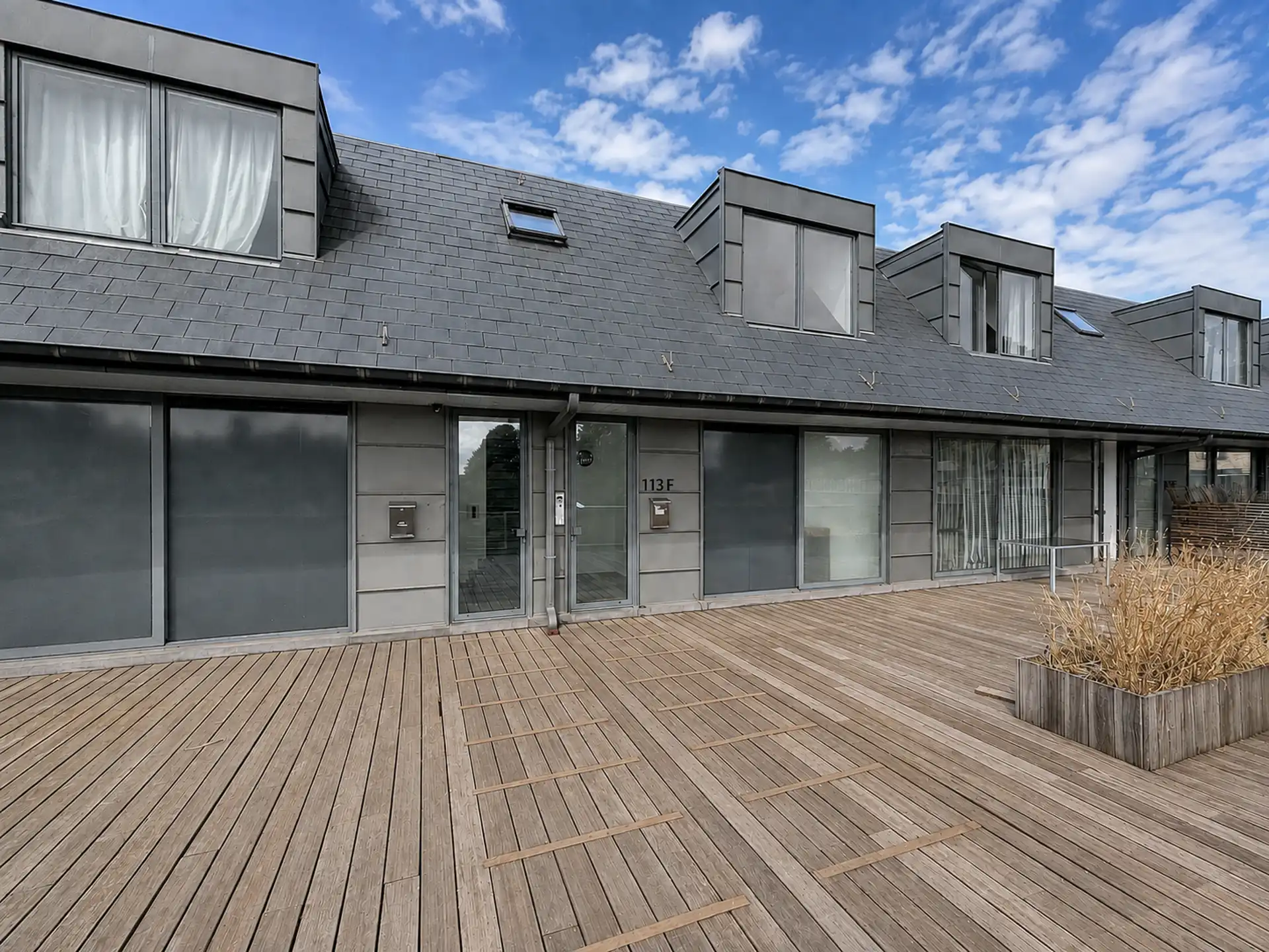 Mooi appartement met 2 slaapkamers in het hart van Waterloo foto 8