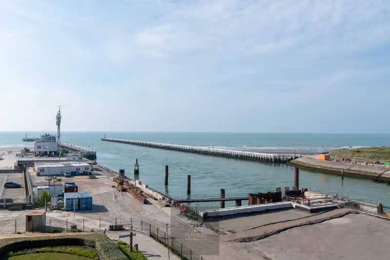 Exclusief high-end appartement met uniek panoramisch uitzicht in Nieuwpoort-Bad foto 3
