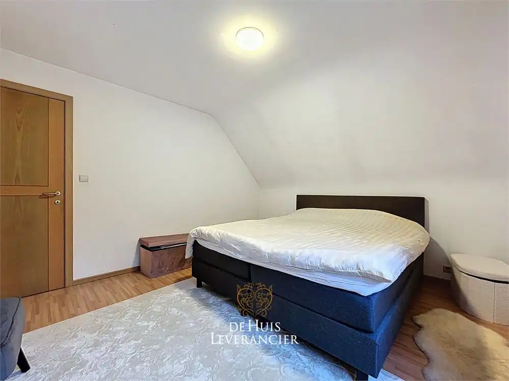 IN OPTIE - Lichtrijke villa met weids uitzicht in Duffel foto 16