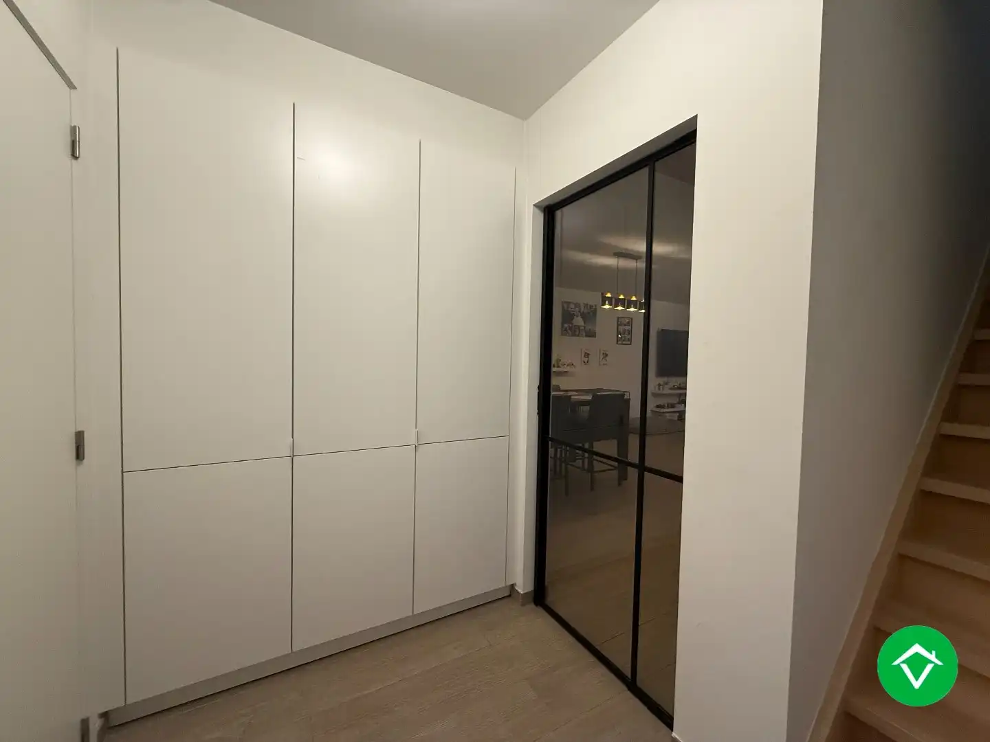 Nieuwbouwwoning met 3 slaapkamers, carport en tuin foto 2