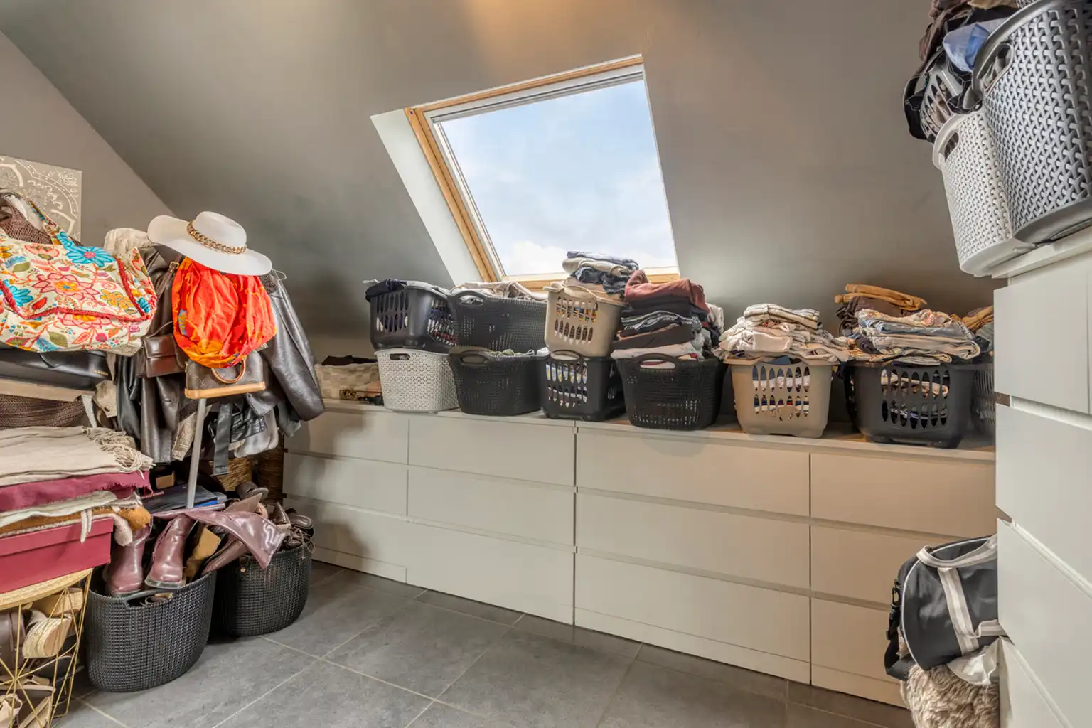 Instapklaar 2 -  slaapkamer appartement gelegen in Merchtem foto 12