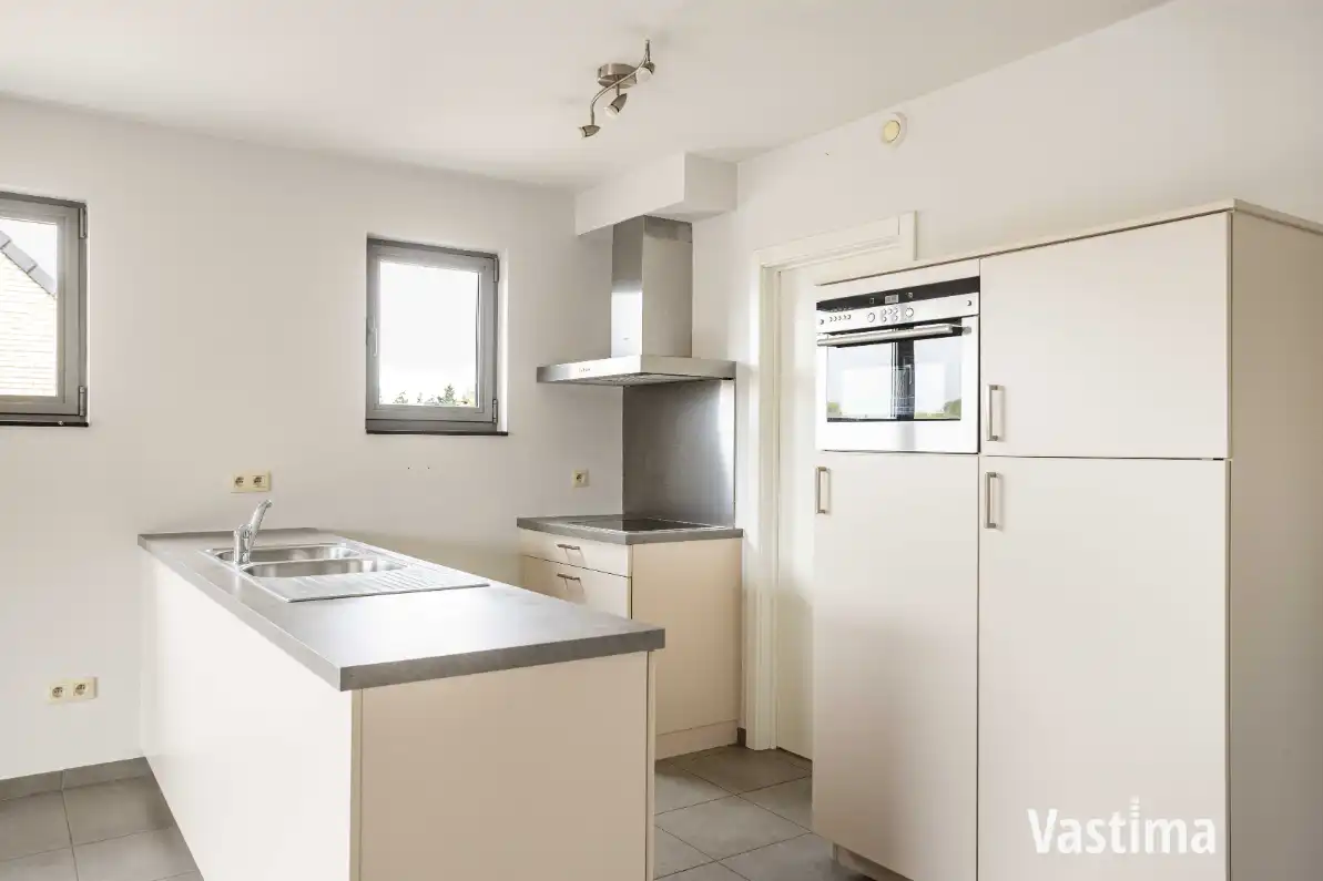 Instapklaar 2-slaapkamerappartement met zuidgericht terras én garage foto 9