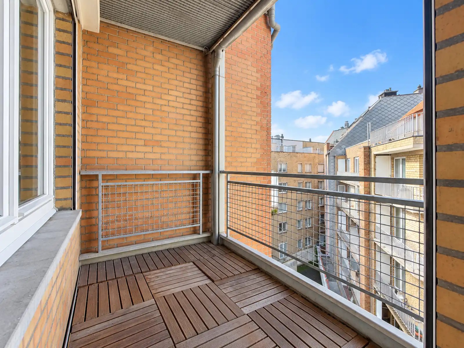 Gezellig appartement met terras en zicht op zee foto 9