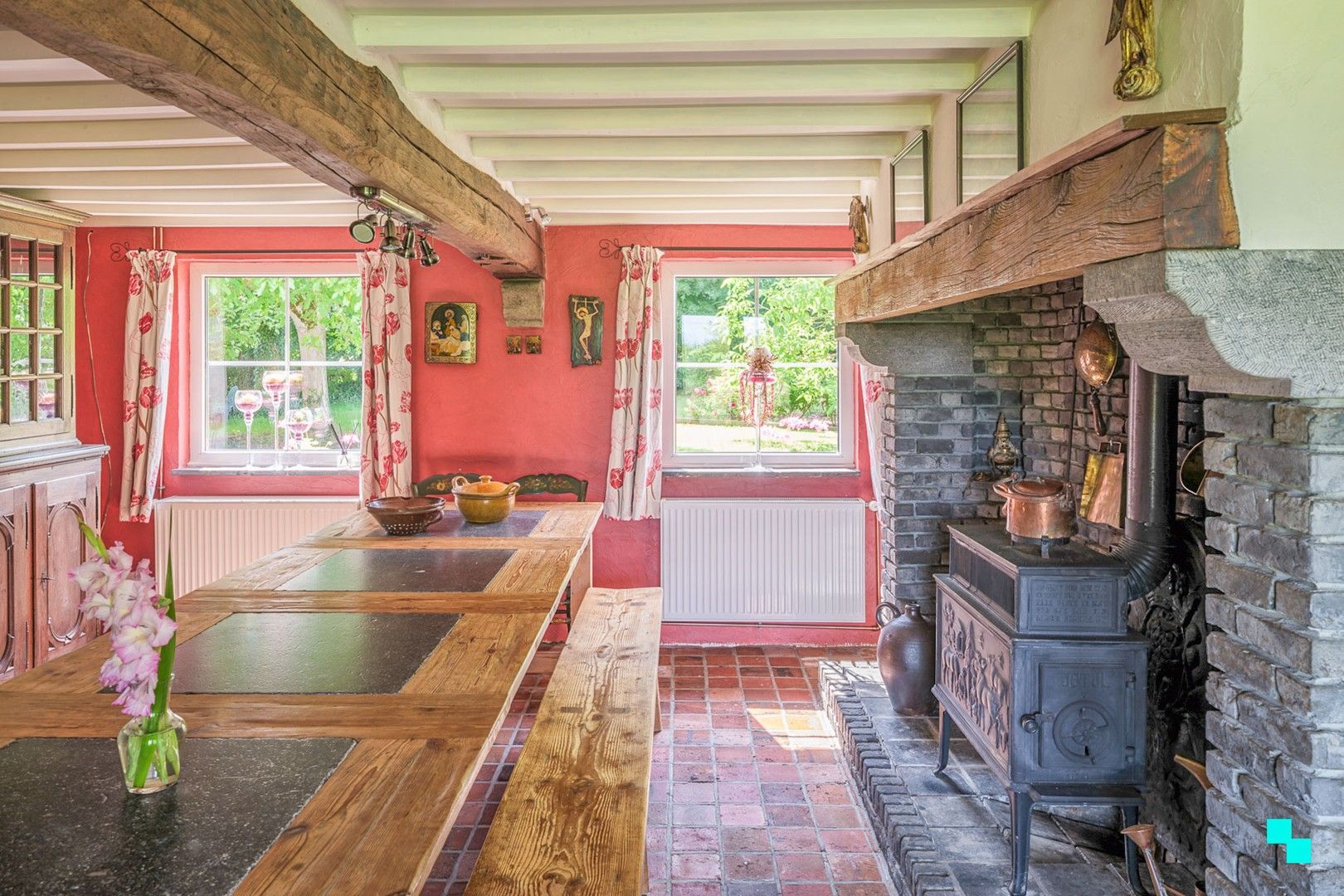 Charmante hoeve in Makkegem foto 10