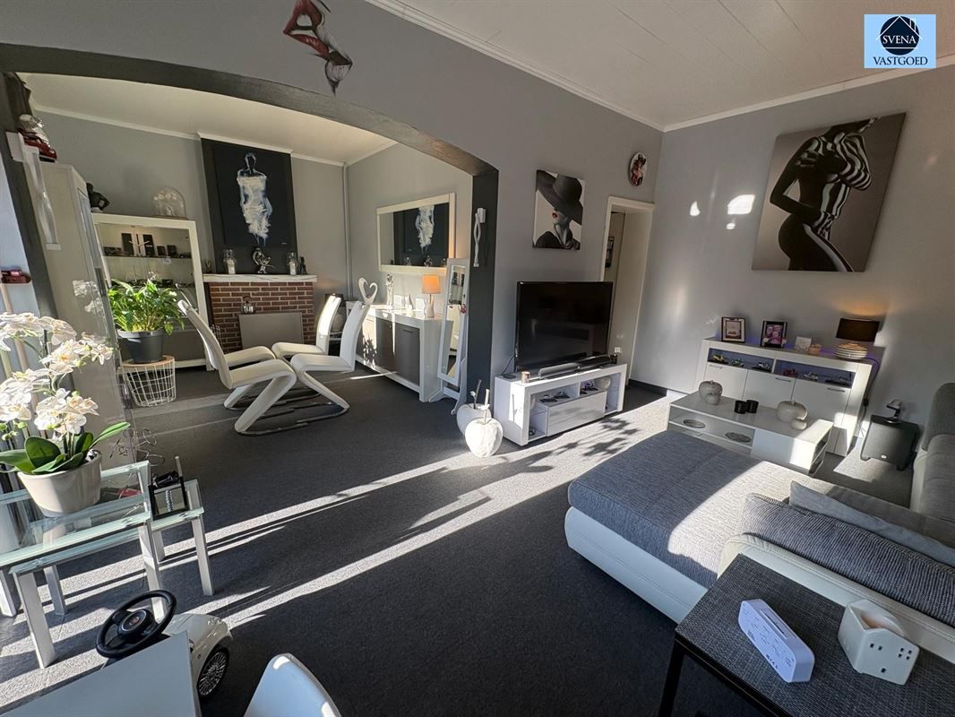 ZEER GOED GELEGEN WONING MET GARAGE EN 4 KAMERS. foto 4